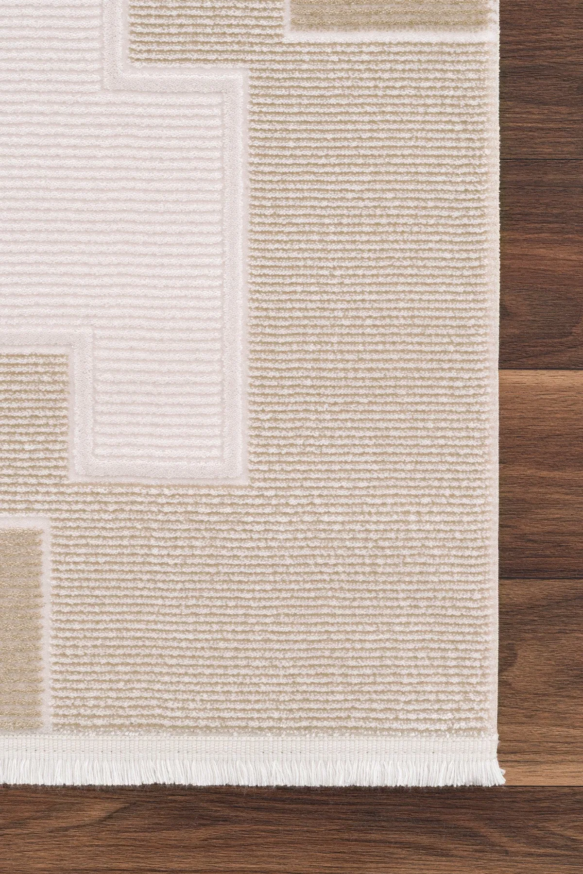 Modern geometric pattern rug