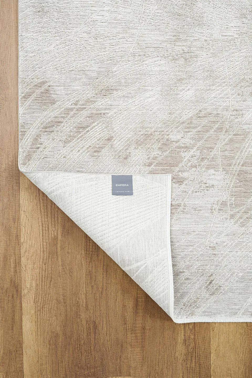 Modern Classic Living Room Rug