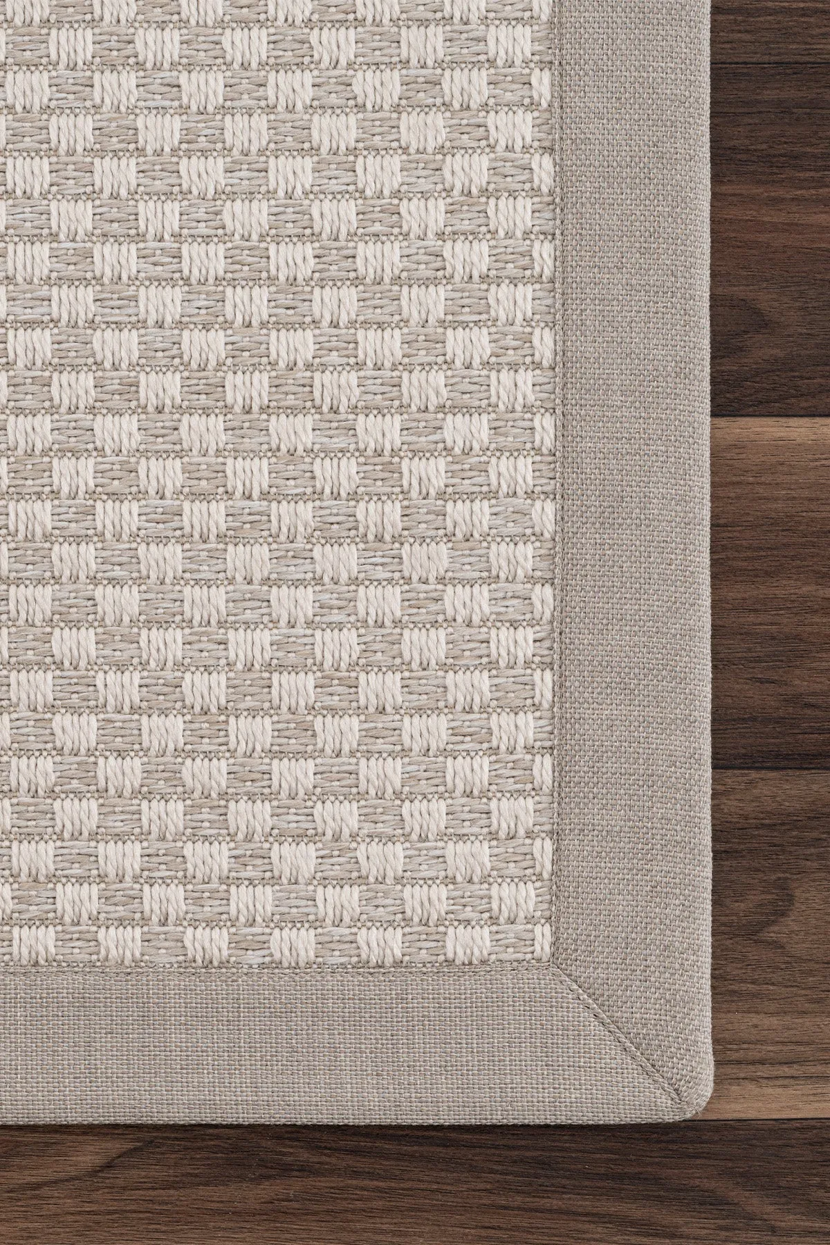 minimalist design rug