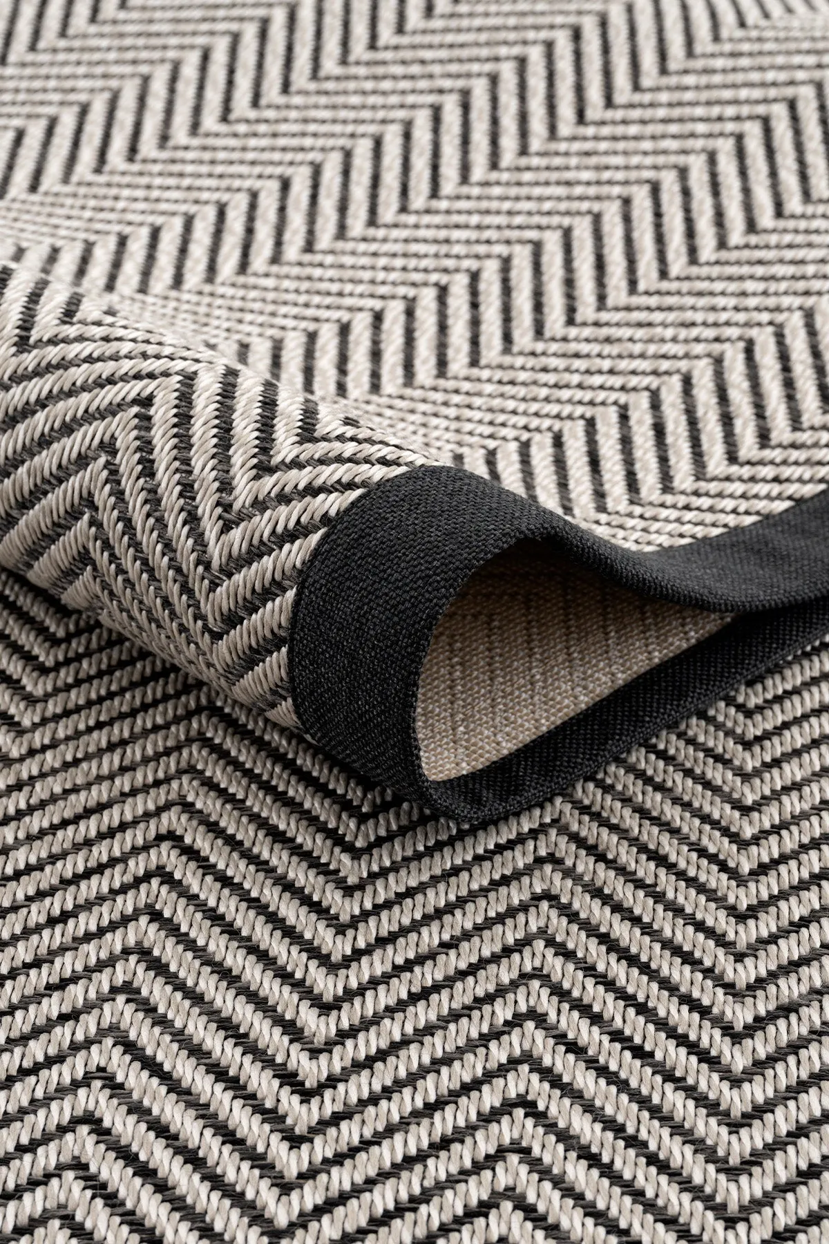 Koza Premium Sisalo Border Cream Black Sisal Rug - Black Border