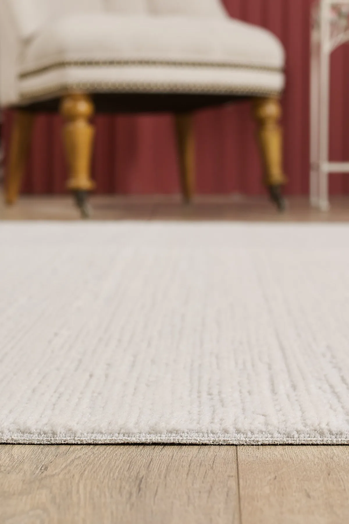Empera Nera Carpet for Living Room Use