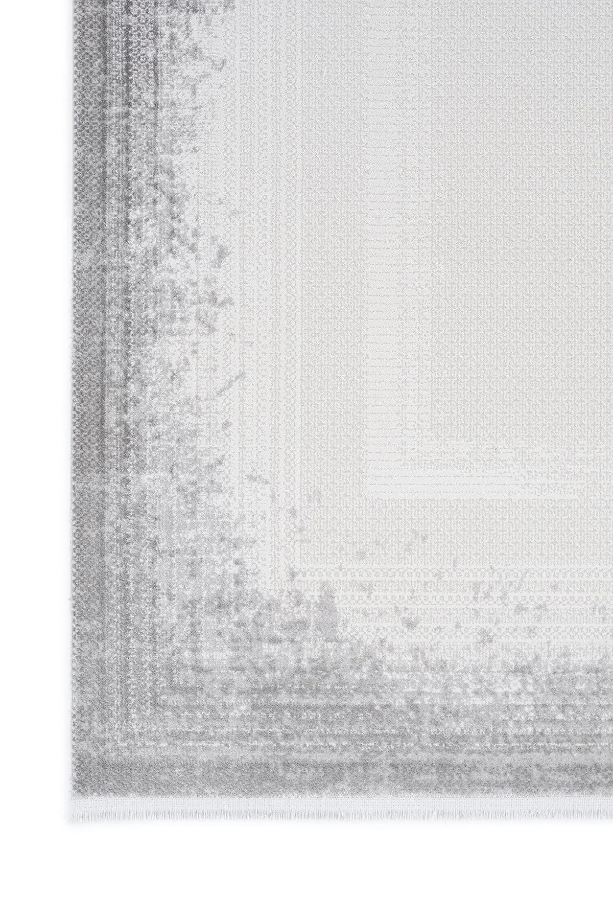 Fringed Rug - Stylish Look