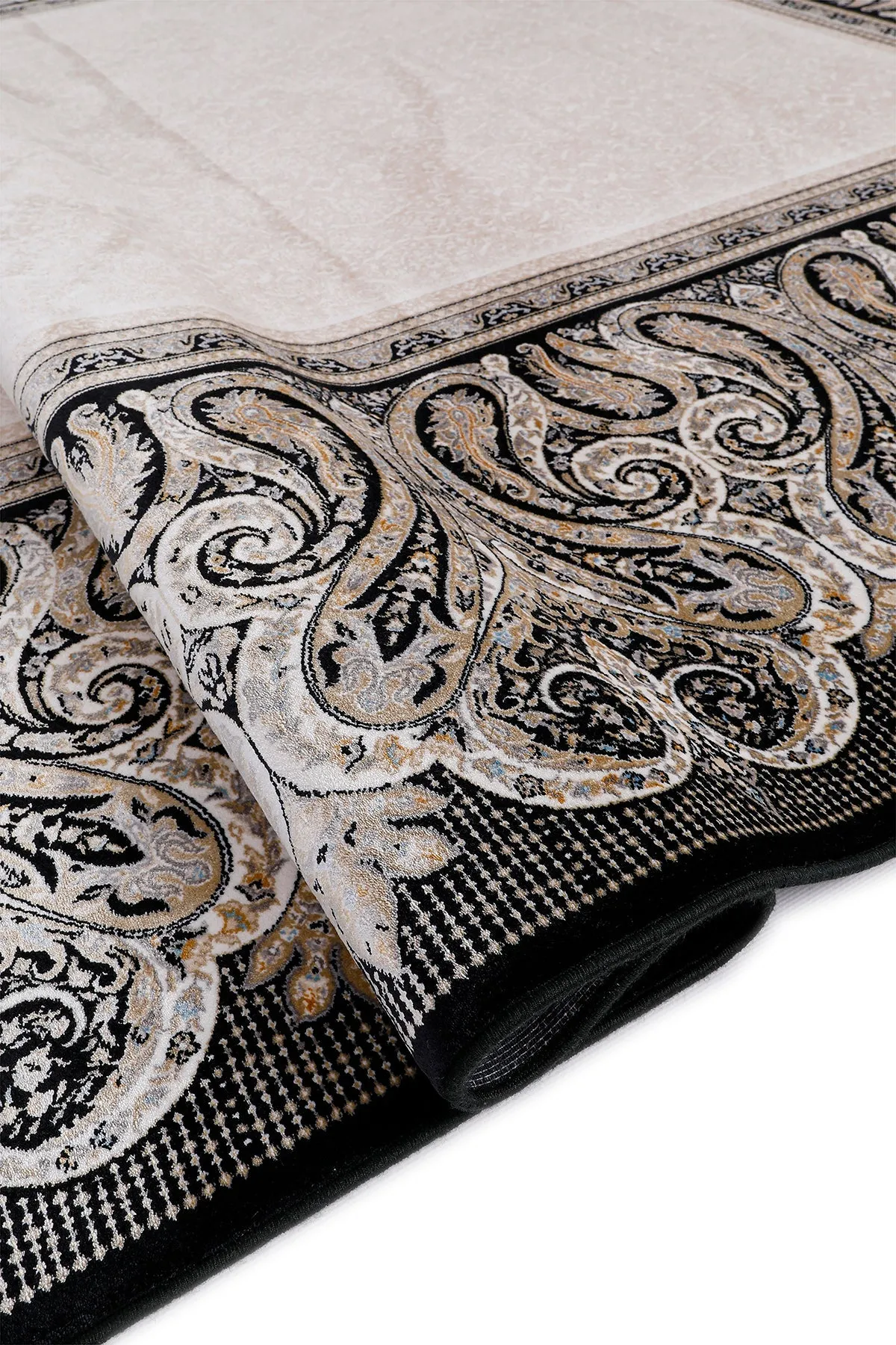 Silky Textured Carpet