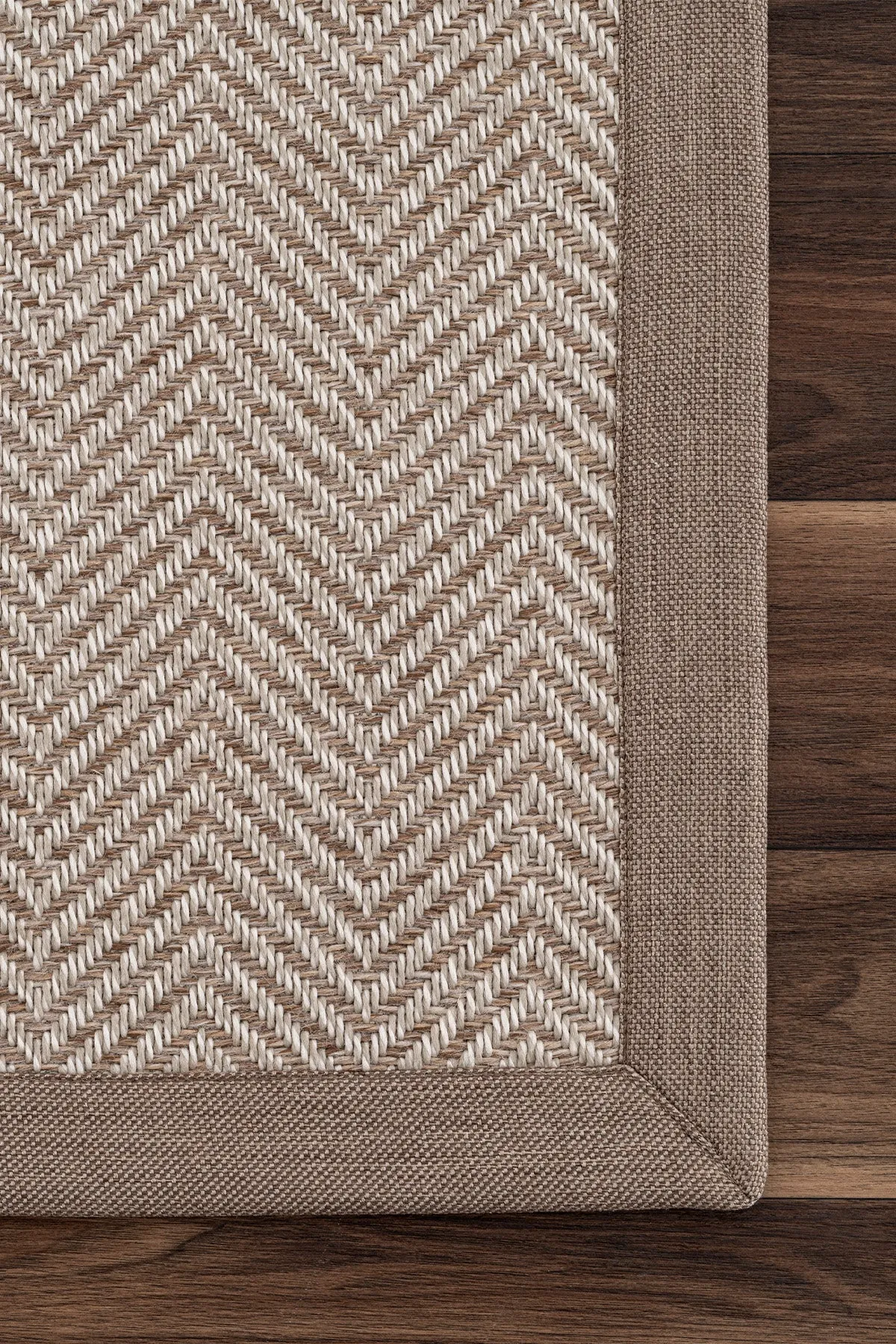minimalist design rug